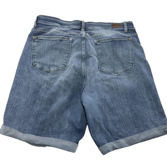 Judy Blue Denim Shorts Womens 3XL Blue Bermuda Cuffed Stretch Zip Fly JB15226LT - Picture 2 of 7